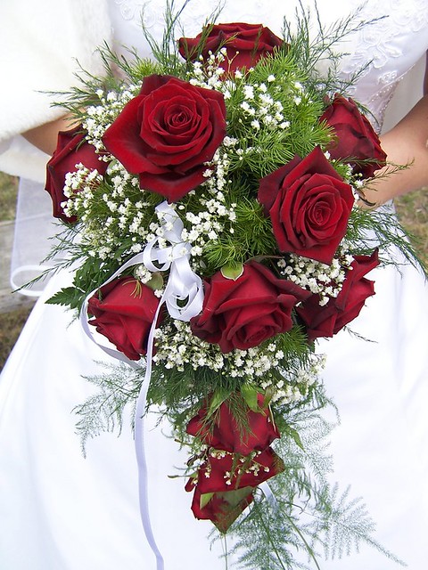 Red Rose Cascading Bouquet Wedding flowers can be beautiful and affordable