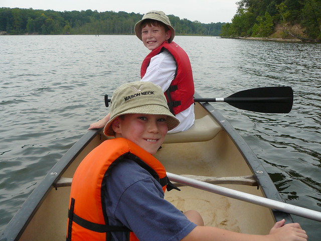 Young visitors enjoy a canoe trip at Mason Neck State Park