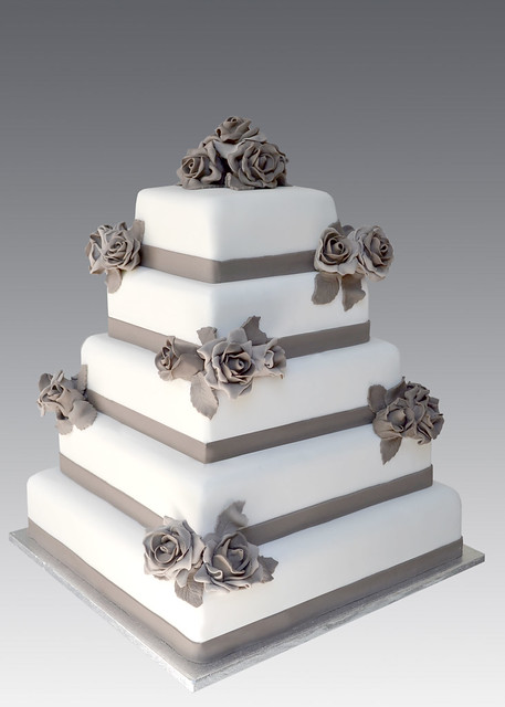 Gray Roses Wedding Cake