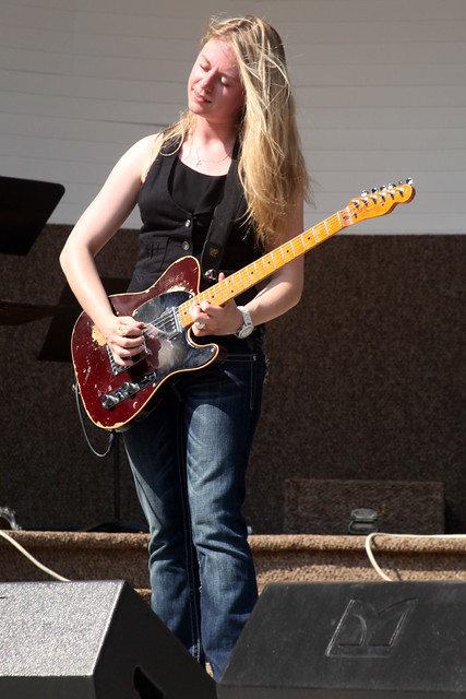 Joanne Shaw Taylor closes the Family Blues Picnic and the Western Maryland 