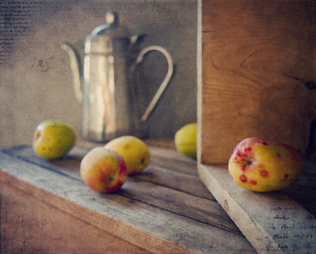 Organic apples - Creative Still Life Photography