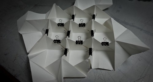 Stabilising origami