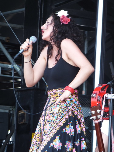 Mama Kin at Ottawa Bluesfest 2011