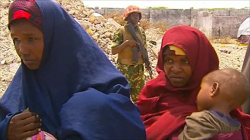 Women in Somalia have been forced to bear the brunt of the drought now taking place in the Horn of Africa region. The United Nations has delcared famine in two areas in the south of the country. by Pan-African News Wire File Photos