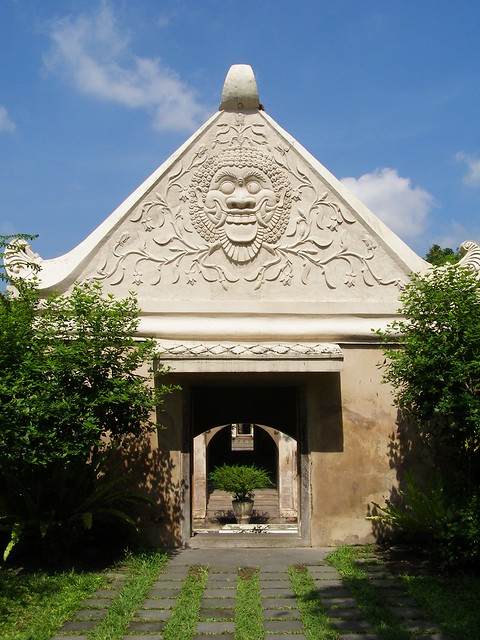 蘇丹浴池的大門