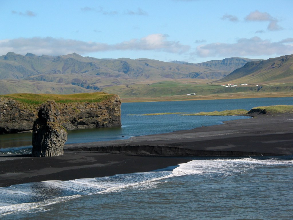 Dyrholaey исландия