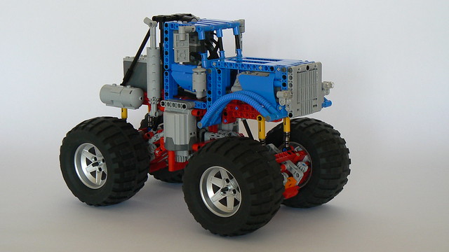 Monster Truck made for the Allround Car Competition Dutch Lego Forum Lowlug