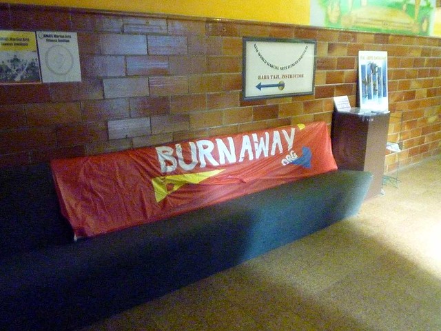 P1130177-2011-07-24-Burnaway-Court-13-Films-Grant-Park-Elem-Hall-Signs-Burnaway