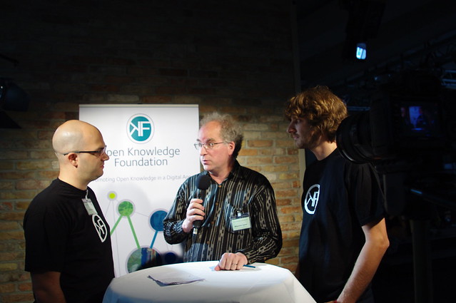 Kai Eckert (left) and Adrian Pohl interviewing Brewster Kahle at OKCon 2011