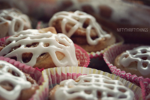 {cinnamon roll muffins}