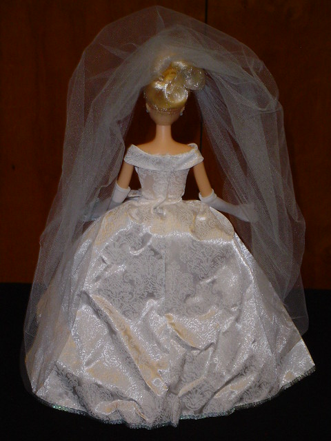Unveiling the Disney Once Upon a Wedding Cinderella Doll 15 Veil As Wings
