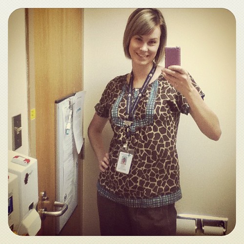 My fave scrub top! Live me some giraffes...if you hadn't already noticed!