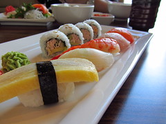 Aijsai - Assorted Sushi Lunch