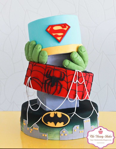 Superohero Cake-2