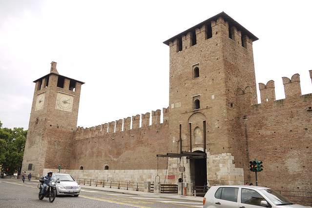 Museo Civico di Castelvecchio 史卡利傑羅城