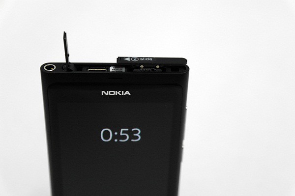 Nokia N9-3