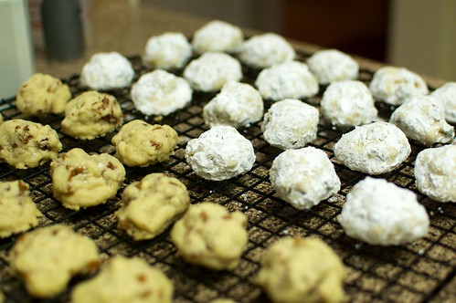 A Sea of Wedding Cookies