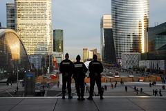 Occupy La defense  –  04 11 2011