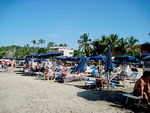 Beach Umbrellas at Sayulita 11-27-11.jpg
