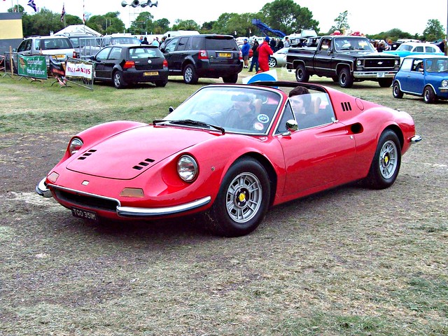 Ferrari Dino 246 GTS 1973 Engine 2418cc V6 4OC Production GT 2732 GTS 