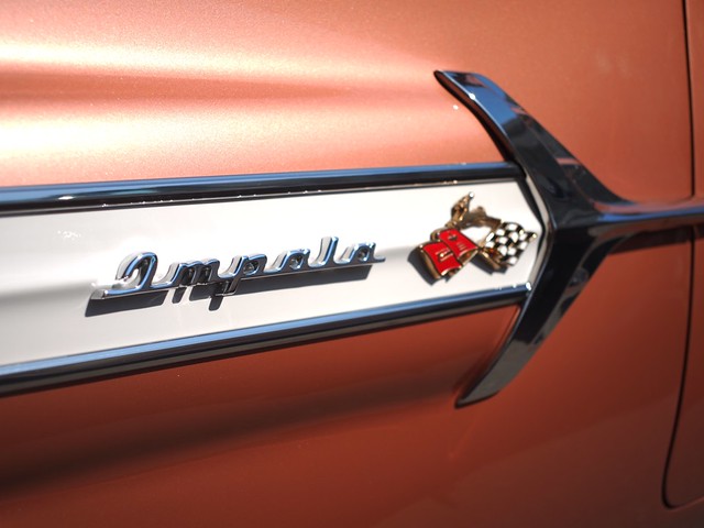 1960 Chevrolet Impala logo