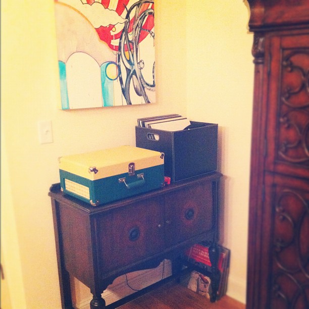 #acornerofyourhome #marchphotoaday #day18 our antique record "cabinet" that was my great grandmothers + my moms