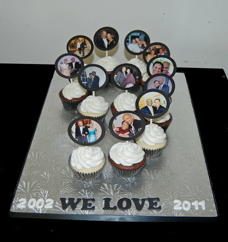 9th wedding anniversary cupcake display with cupcake photo toppers