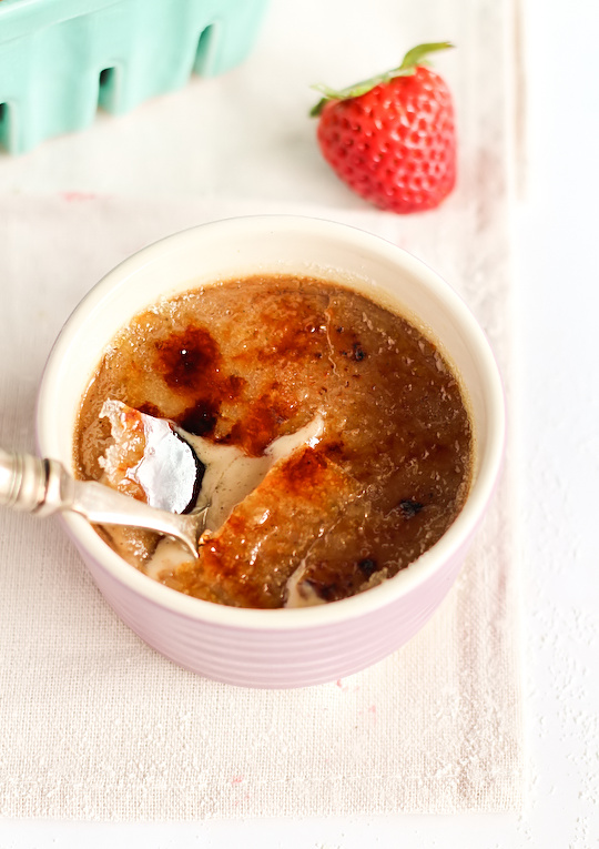 spiced_strawberry_brulee-5