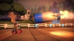 LBPK_screenshot_1_30.08 - Racing scene gardens rocket attack
