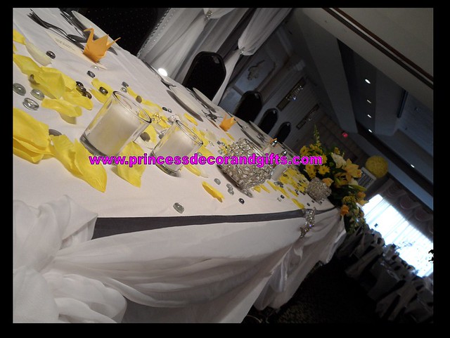 wedding decoration yellow and silver