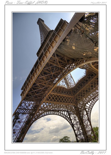 Tour Eiffel Paris HDR La Tour Eiffel en perspective