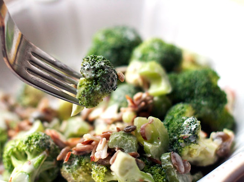 broccoli salad close