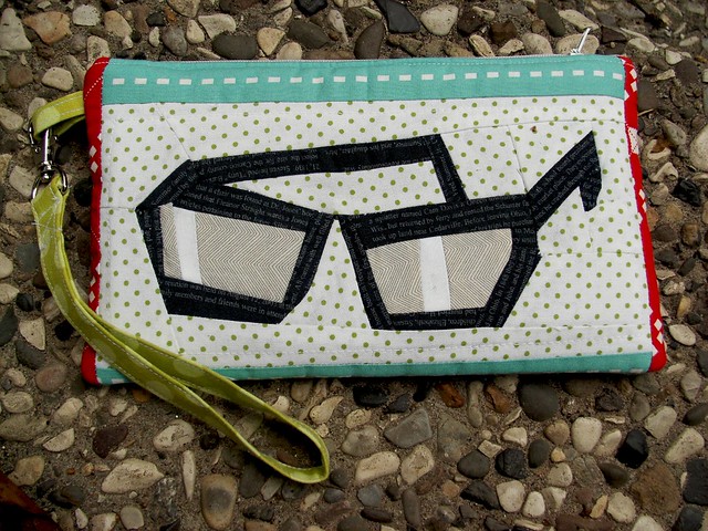 glasses pouch side 2