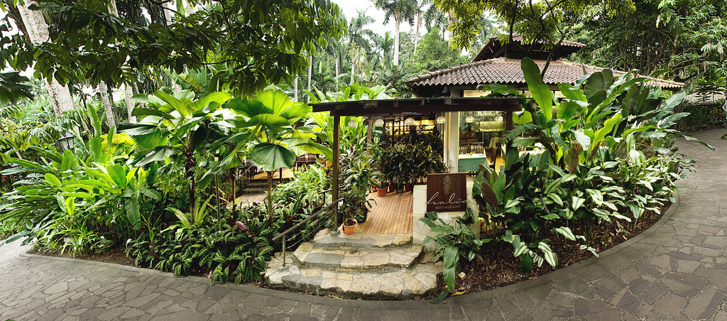 Romantic Place in Singapore: Halia