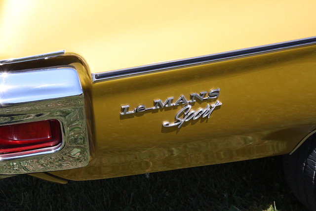 1971 Pontiac LeMans Sport hardtop