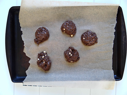 chocolate chia cookies