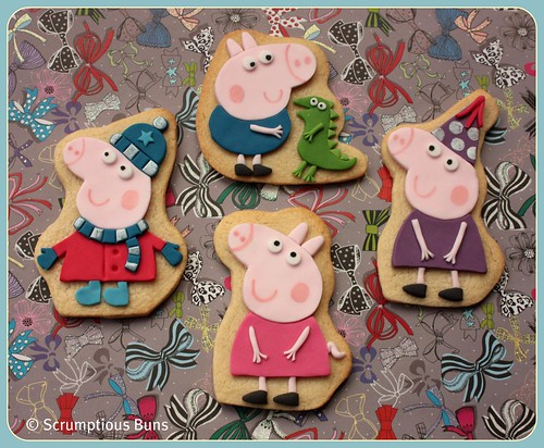 Peppa & George Pig by Scrumptious Buns (Samantha)