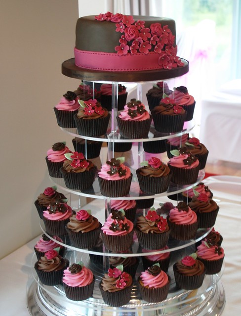 A vibrant hot pink contrasting with rich dark chocolate for a wedding at the