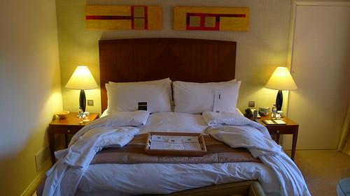 Hotel bed & bath robes