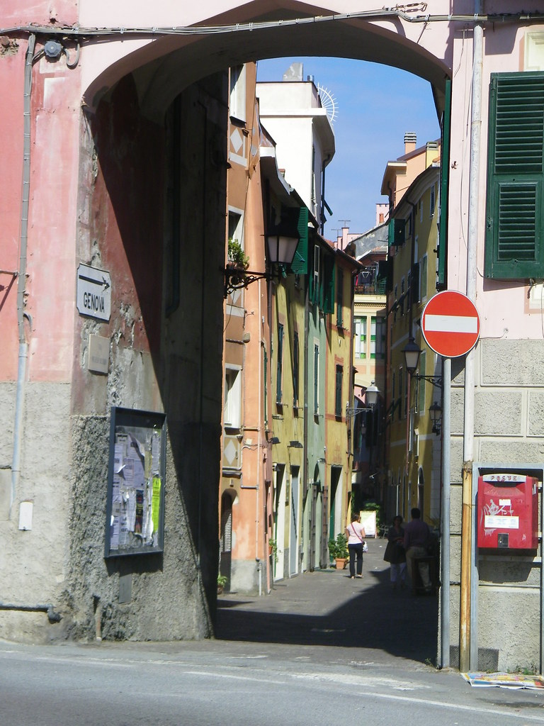 7] Celle Ligure (SV): la strada per Genova