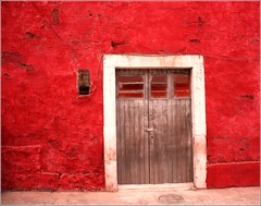 Red house ... by Zé Eduardo...