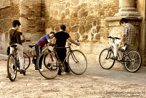 Las bicis by José-María Moreno García = FOTÓGRAFO HUMANISTA