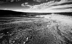 Geysir landscape (B&W)
