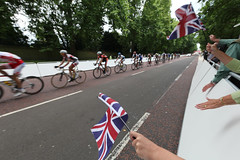 London Olympics 2012 Cycle Test Event, Buckingham Palace, London 14 AUG 2011