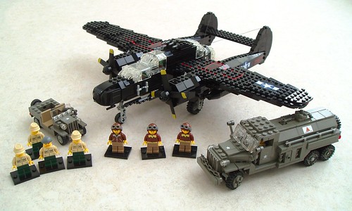P-61 Black Widow with air- and ground crew