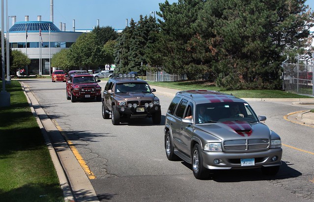 Dodge Durango Enthusiasts Kick Off Woodward Dream Cruise With Visit to 