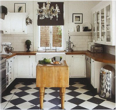 Black  White Kitchen Floor Tiles on Black And White Kitchen Tiling Ideas   Kitchen Tile Backsplashes