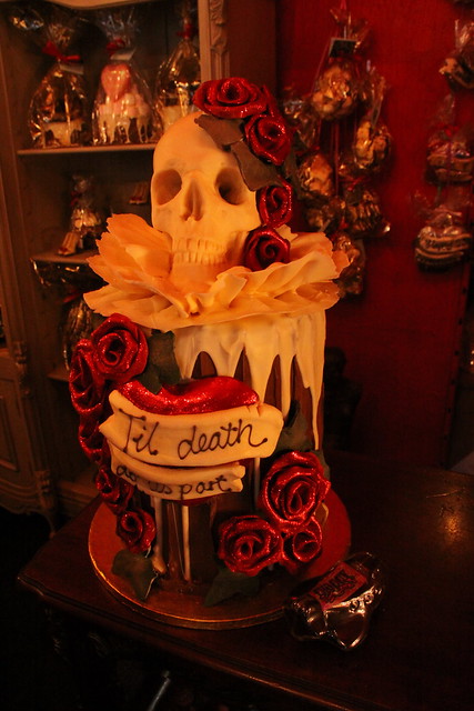 Goth Wedding Cake Brighton England Til Death do Us Part wedding cake