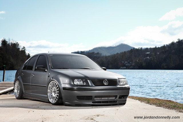 Ryan's slammed MK4 GLI Check out Lowered Standards for the Feature