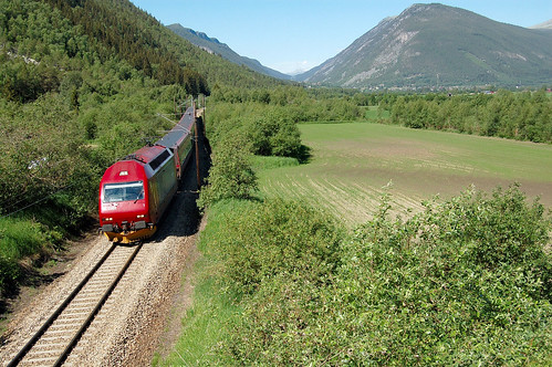 Kun Tyrkia og Albania har treigere jernbane enn Norge. Dette bildet er fra Dovrebnanen. (Foto: NSB)